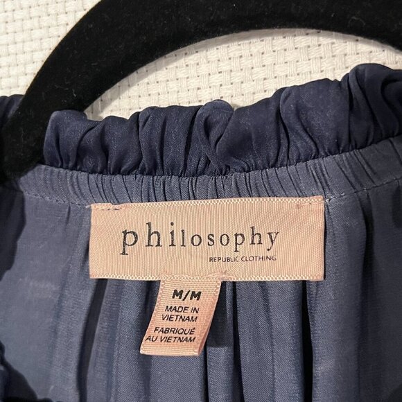 Philosophy Navy Blue V Neck Blouse Career Pleated Flutter Sleeve Size Medium - Picture 2 of 9